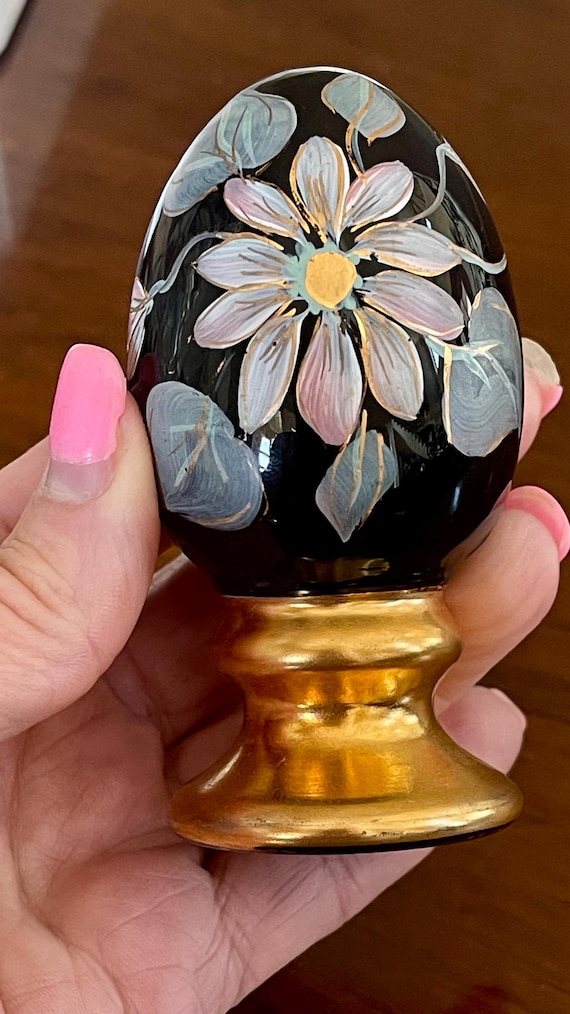 Fenton Black Glass Hand Painted Limited Edition Egg 1100/2500 - Etsy
