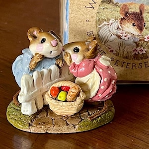 Wee Forest Folk Sharing Secrets 1985 Annette Petersen With Box M-130