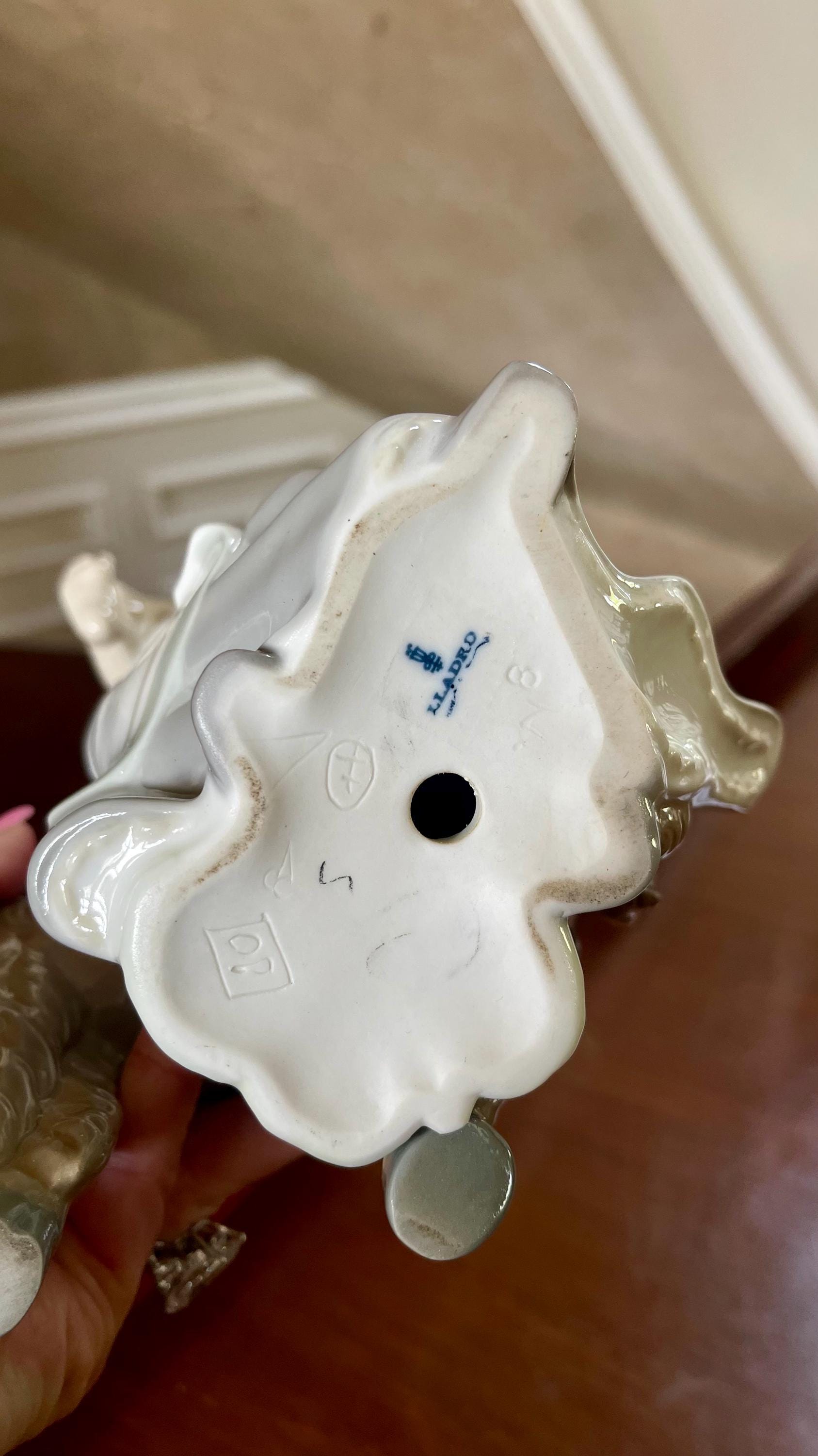 LLADRO リヤドロ 母子 置物 楽天市場】リヤドロ 家族の愛 母子 親子 赤ちゃん 置物 01008404