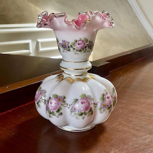 Fenton Hand Painted 1940’s Charleton Rose Melon Vase