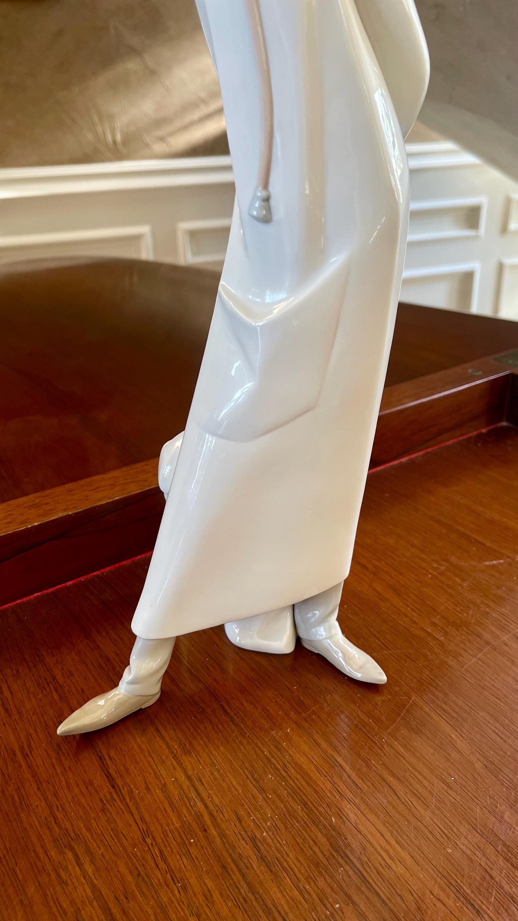 Vintage Lladro Doctor 4602 Porcelain Figurine Made in Spain 15 1/2