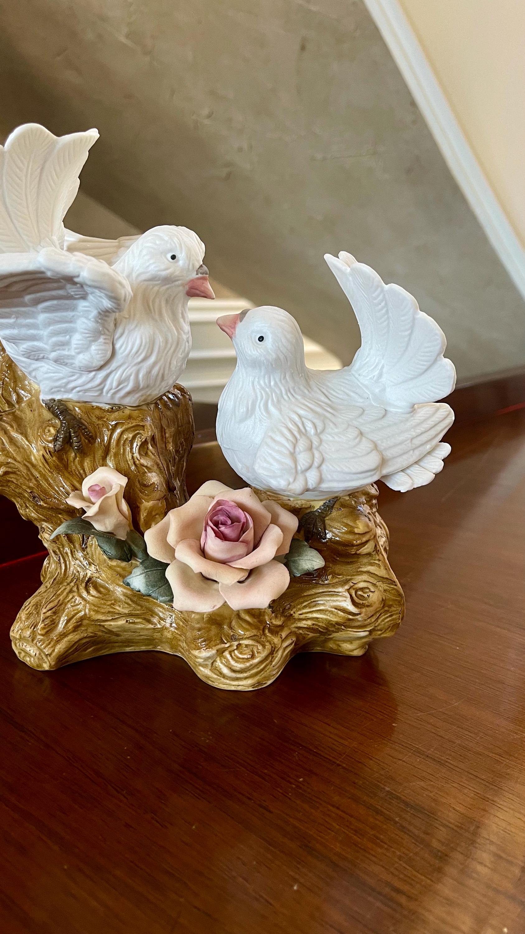 Capodimonte Style Hand Painted White Doves Figurine AS IS - Etsy