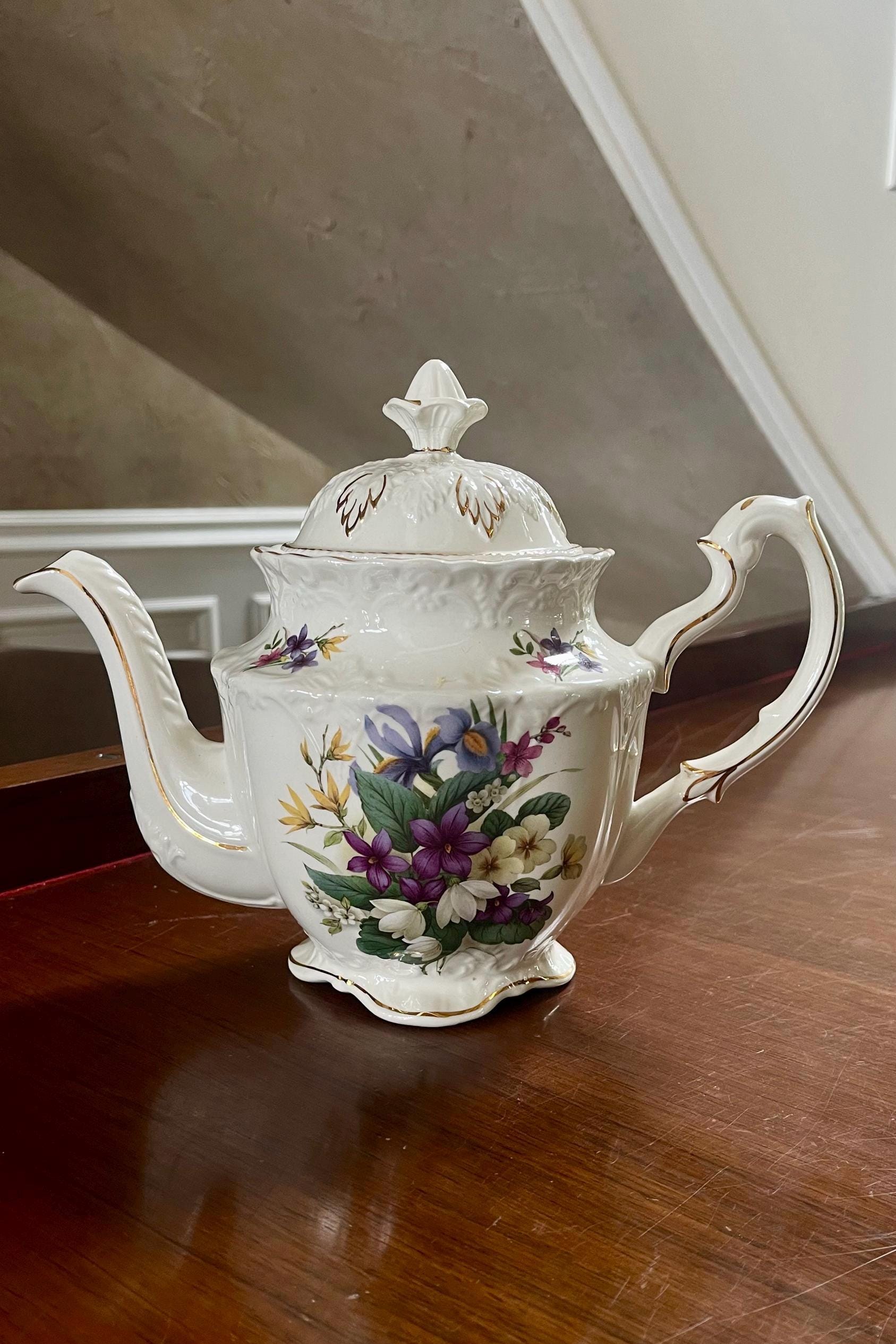 Théière Décorative Staffordshire Fine Ceramic – Peinte à La Main, Multicouleur, Occasion