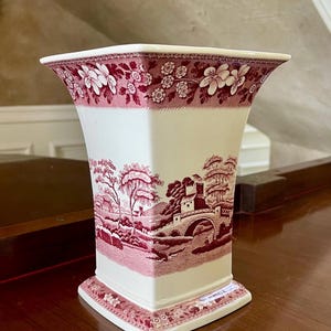 Spode Pink Tower 8” Vase Made in England