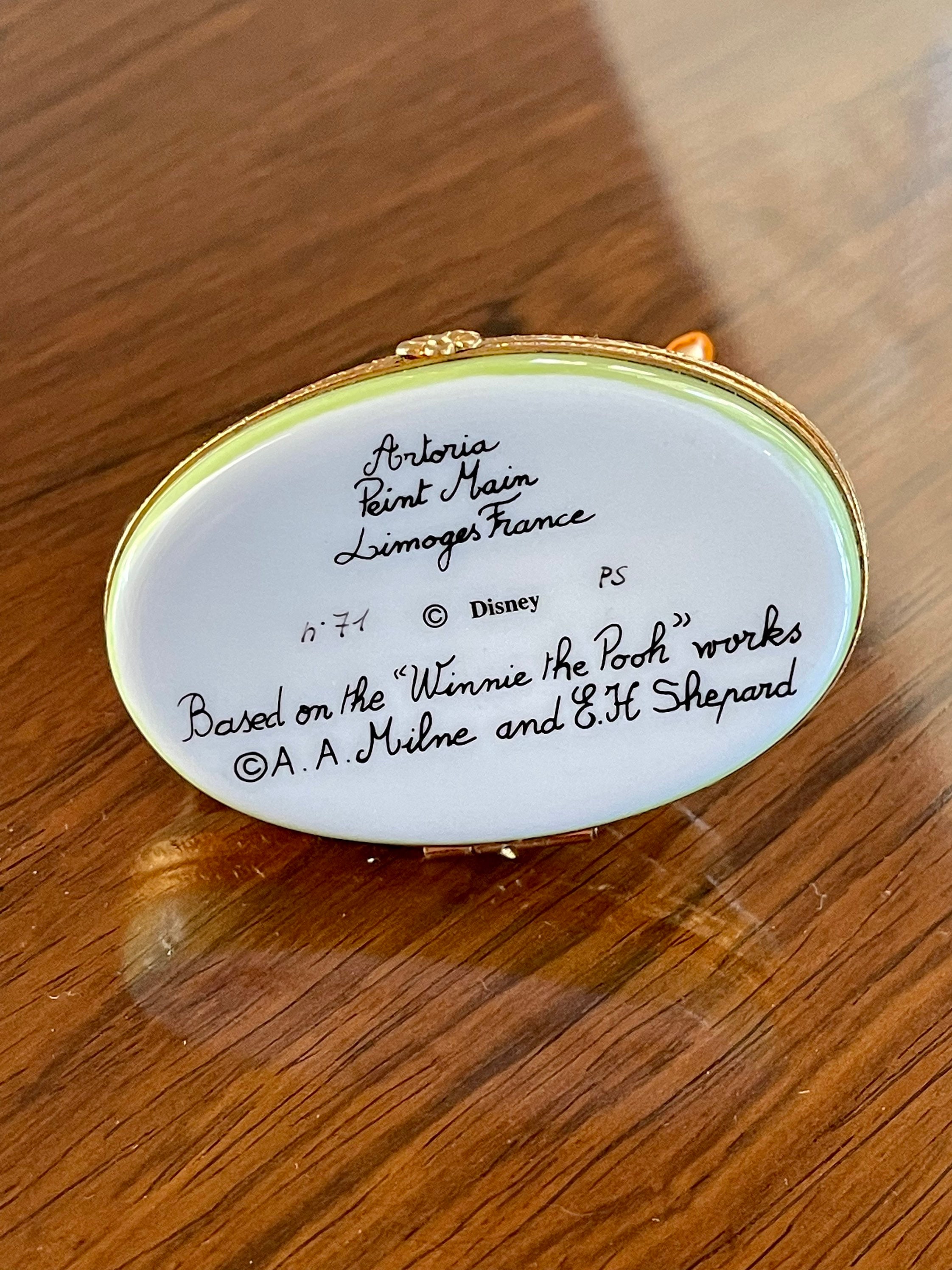 Artoria Limoges Limited Edition Winnie the Pooh and Tigger Limoges