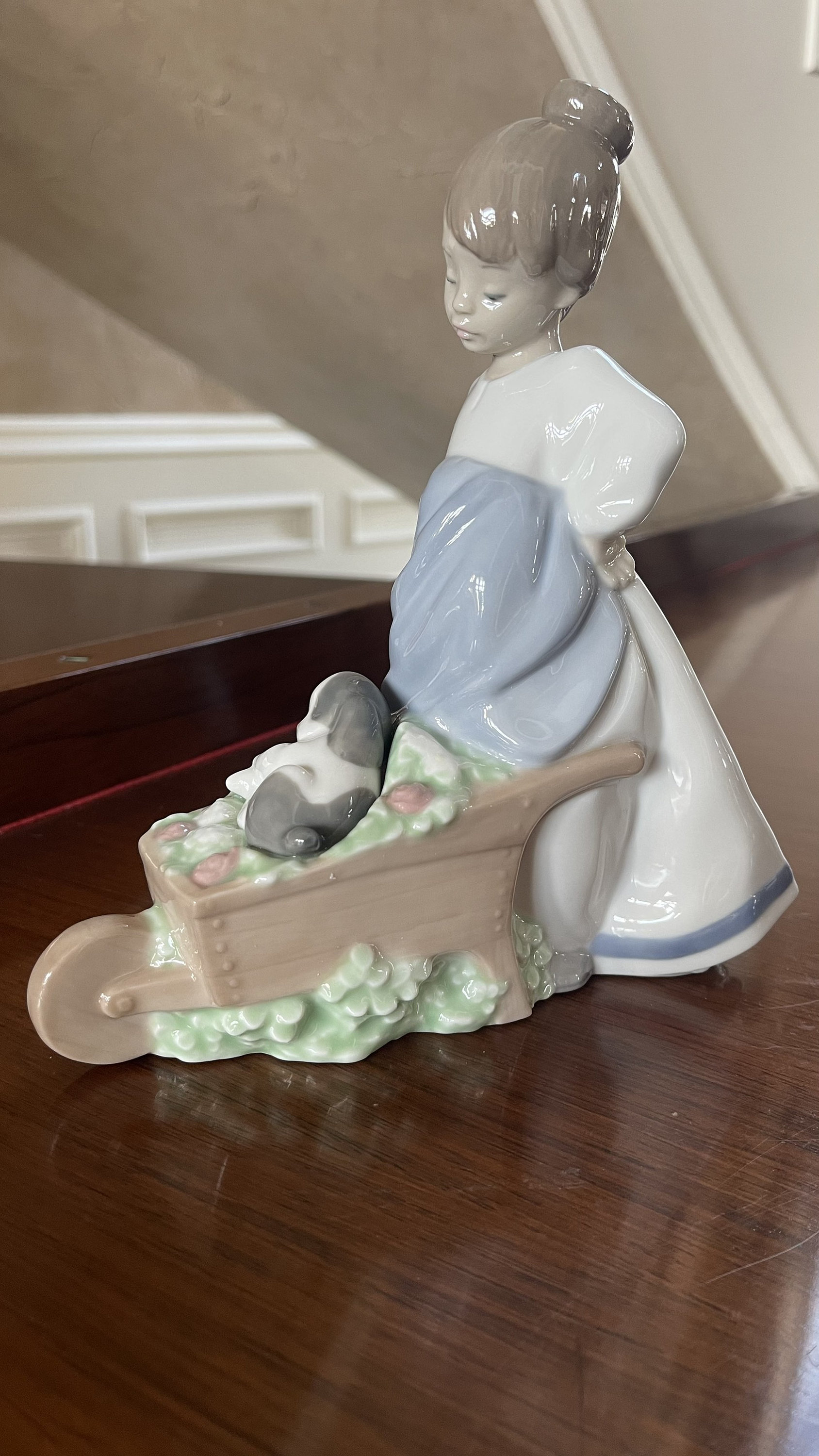 私の庭の色彩 NAO by Lladro 磁器製置物 スペイン製 - Etsy 日本