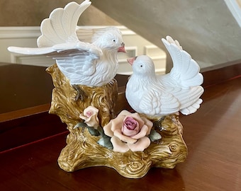 Capodimonte Style Hand Painted White Doves Figurine AS IS