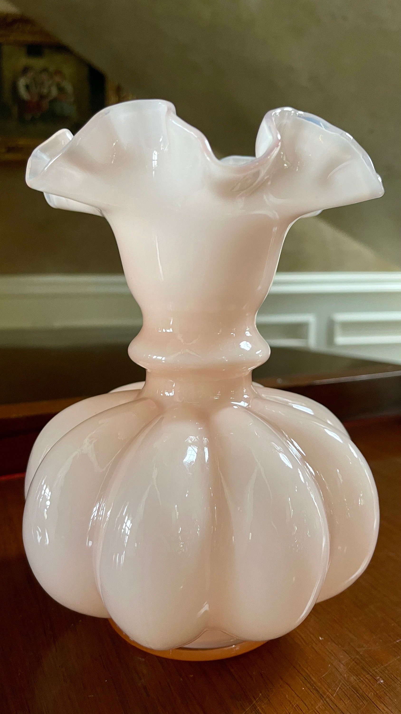 フェントン 1940 年代 ダスティ ピンク メロン オーバーレイ