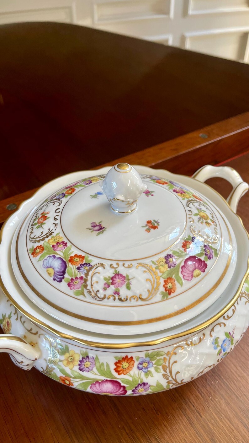 Schumann Bavaria Empress Dresden Flowers Round Covered Vegetable Bowl ...