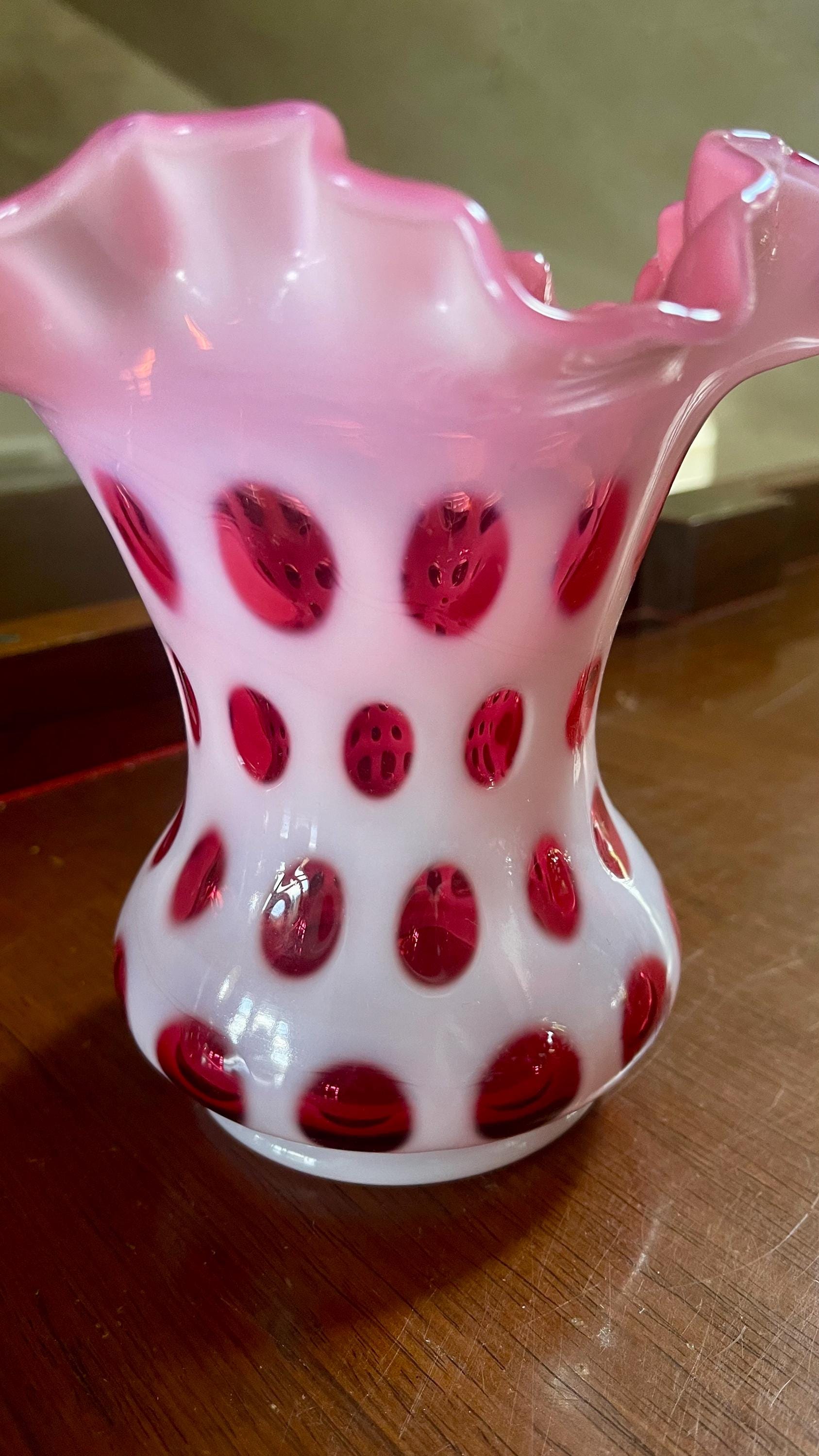 フェントン　ドット 花瓶　40's〜50's クランベリー 　フリルエッジ Fenton Glass Cranberry Opalescent Coin Dot Optic Ruffle Top Vase