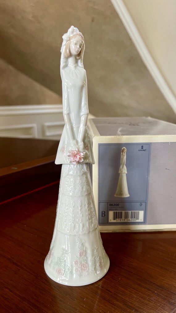 Lladro Porcelain Bridal Bell No. 6200 - Etsy