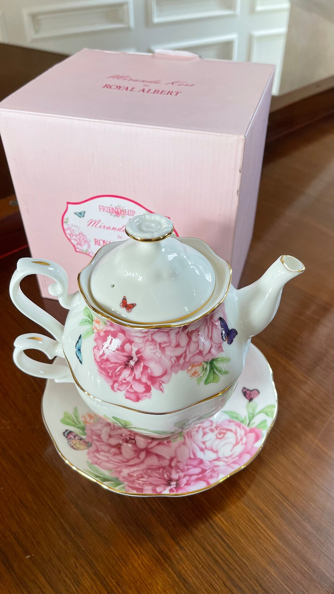 Royal Albert Miranda Kerr tea for One Teapot English Teapot Friendship