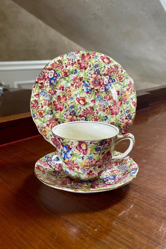 Trio Royal Winton Grimwades Sunshine Chintz 7” Plate With Cup and