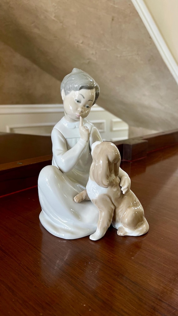 Lladro Boy With His Dog 4522 Porcelain Figurine - Etsy Norway