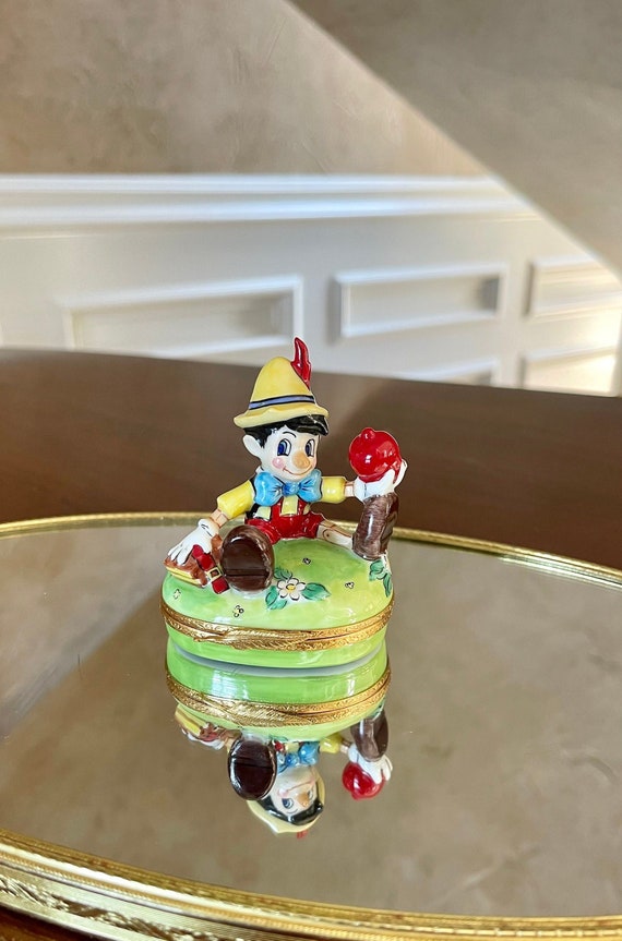 Limited Edition Disney Pinocchio Limoges Box; Artoria; Limoges