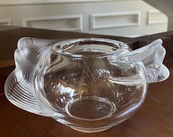 Vintage Lalique Frosted Crystal Sparrow Bird Figurine (Note