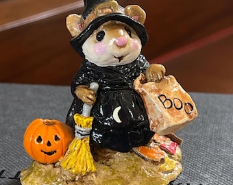 Wee Forest Folk Halloween Witchy Boo Mouse M-120 1984 Annette Petersen