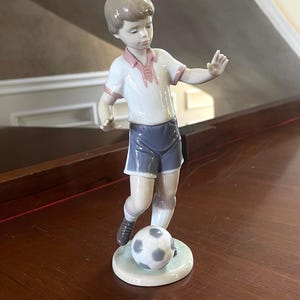 Lladro boy figurine - Etsy 日本