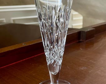 Jarrón de cristal Waterford de 20 cm con tallo floral y diseño Edythe; jarrón Waterford Bud