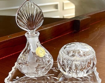 Vintage Bleikristall Prinzessin Haus Parfüm Flasche, Schmuckschatulle und Tablett made in Germany.