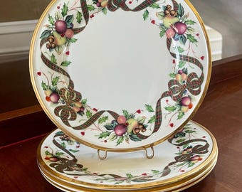 Lenox Set of 4 Holiday Tartan Gold Trim 9 3/8” Luncheon Plates Made in USA