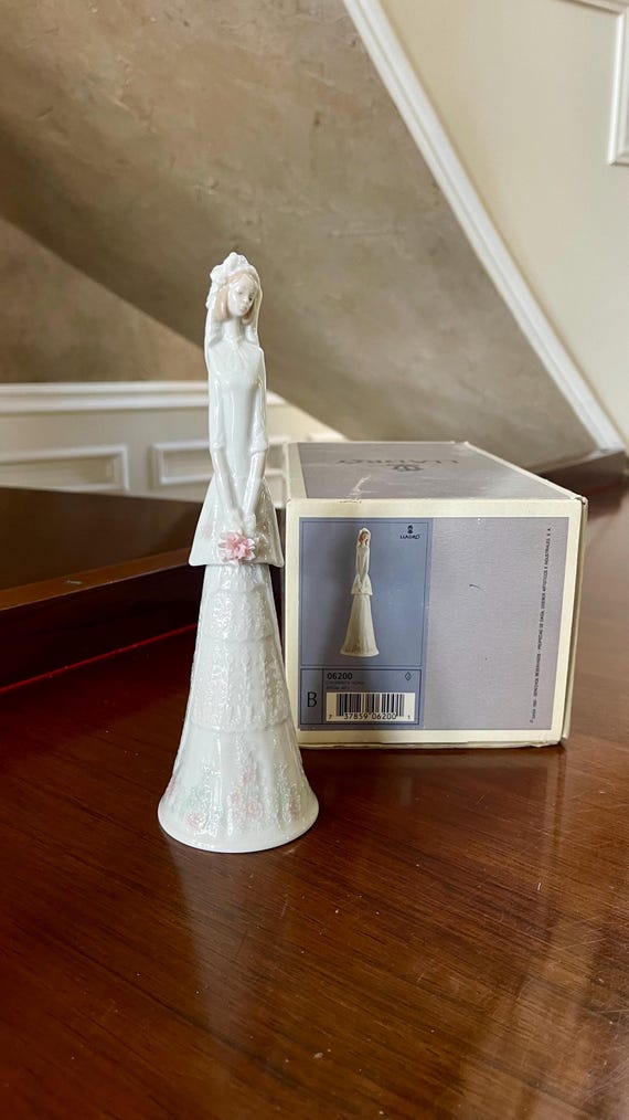 Lladro Porcelain Bridal Bell No. 6200 - Etsy
