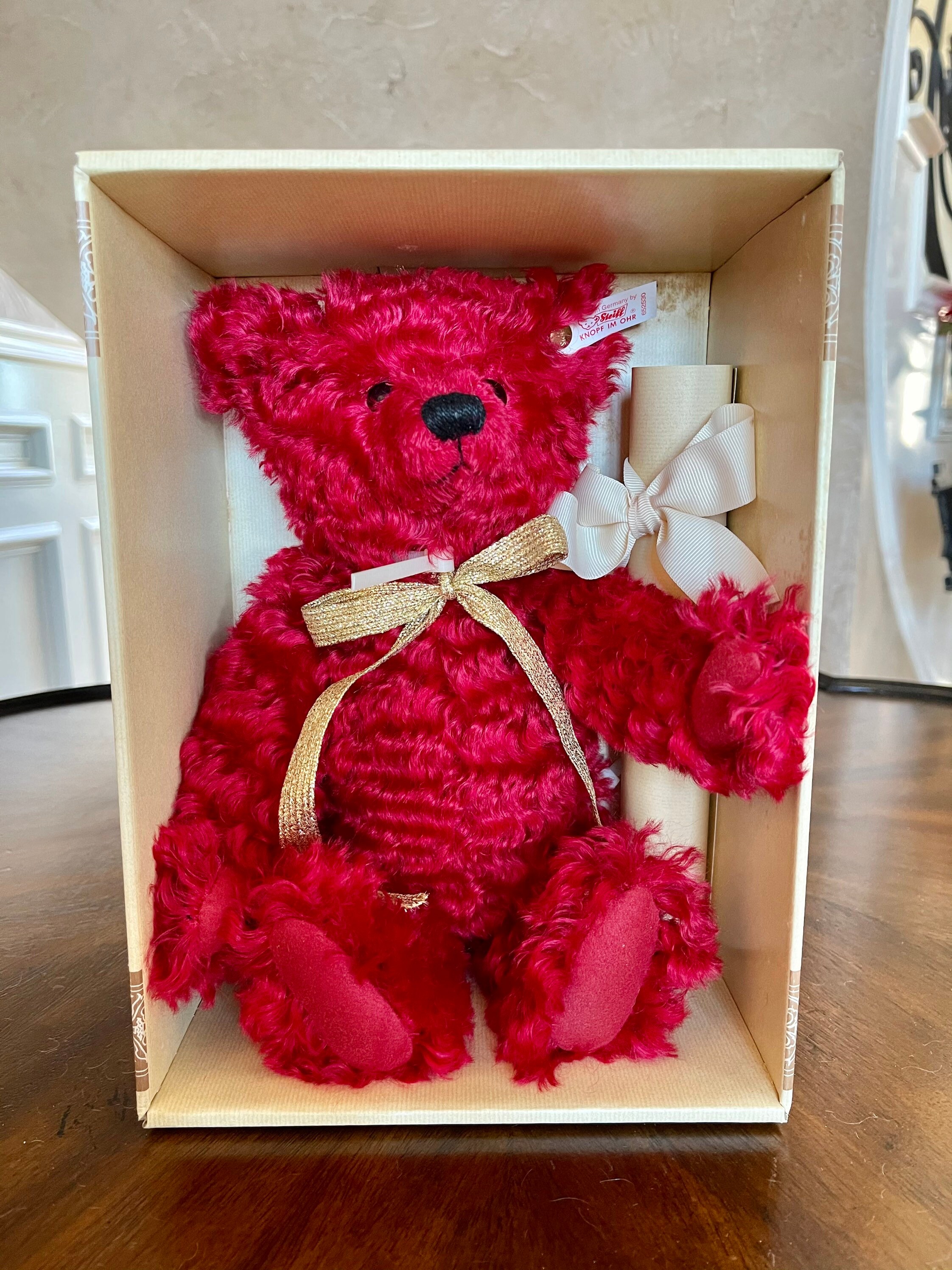 Steiff Hong Kong Romantic Cherry Red Teddy Bear 1996; Vintage