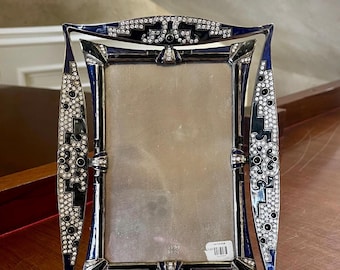 Edgar Berebi “amour” 7436 Enamel and Swarovski Crystals Picture
