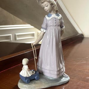 Lladro #5044 Girl Pulling Toy Wagon Porcelain Figurine