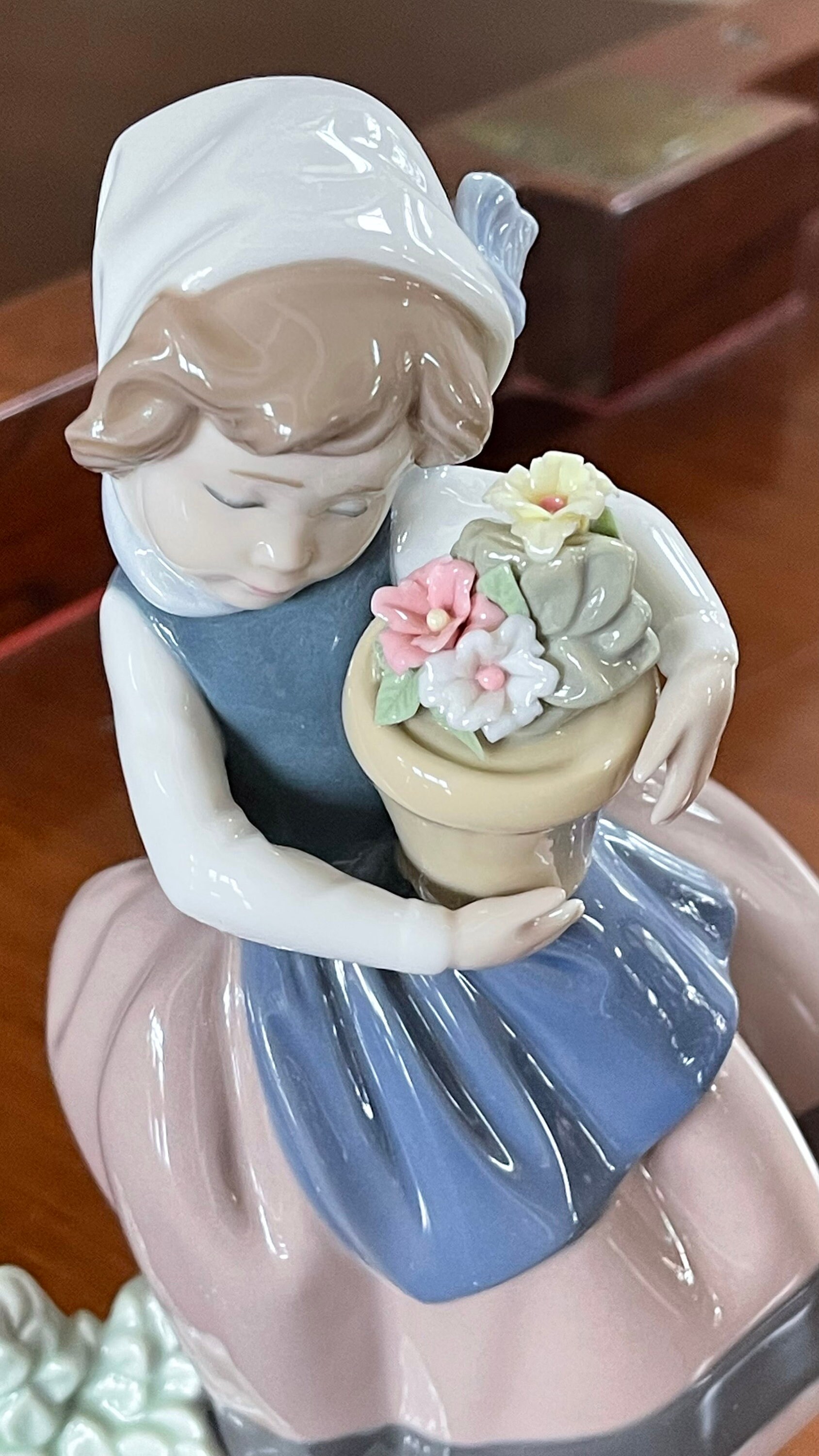 置物 LLADRO 5223 SPRING IS HERE Lladro Spring is Here #5223 Porcelain Figurine - Etsy