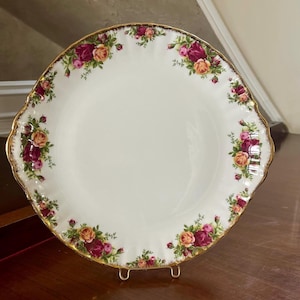 Royal Albert Old Country Roses Cake Serving Plate; Made in England Old Country Roses