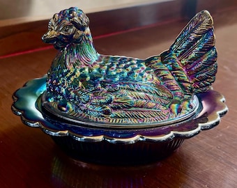 【送料無料】インディアンガラス 小物入れ ニワトリ Hen on Nest Mosser Jadeite Hen on Nest Candy Dish 4