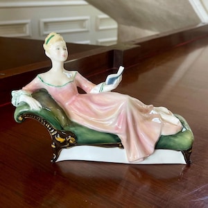  Dulton ロイヤルダルトン ファインボーンチャイナ まとめ売り ロイヤルドルトン・ボーンチャイナ（Royal Doulton Bone China)の意外