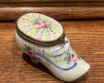 Scatola per scarpe da donna vittoriana in porcellana di Limoges; scatola per gingilli di Limoges; Limoges da collezione; Limoges Francia; dipinta a mano