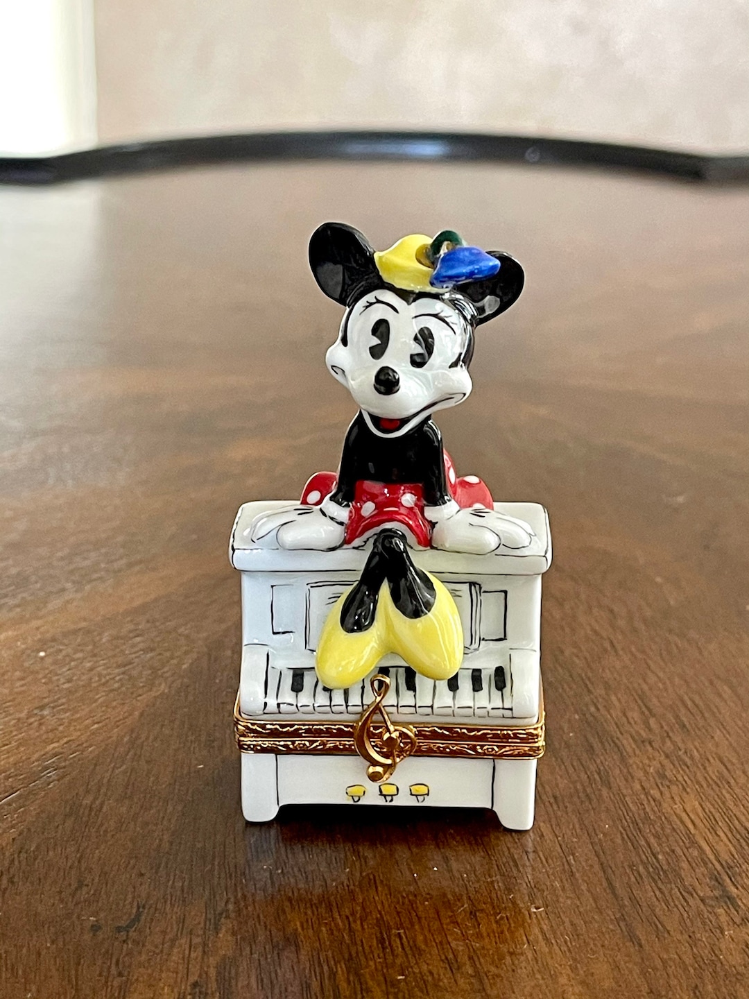 Artoria Limoges Limited Edition Retired Minnie Mouse on Piano