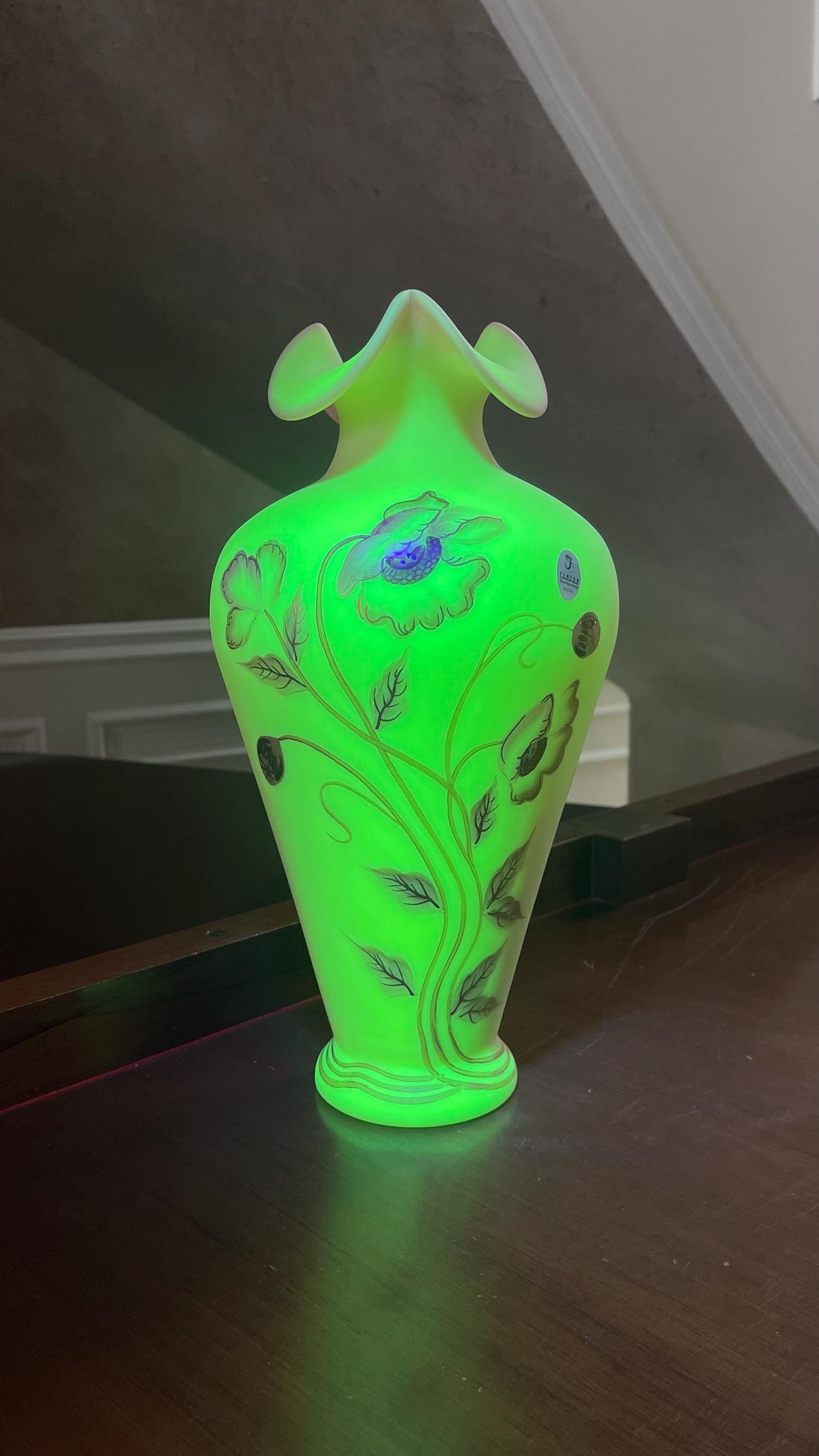 Fenton vase - Etsy 日本