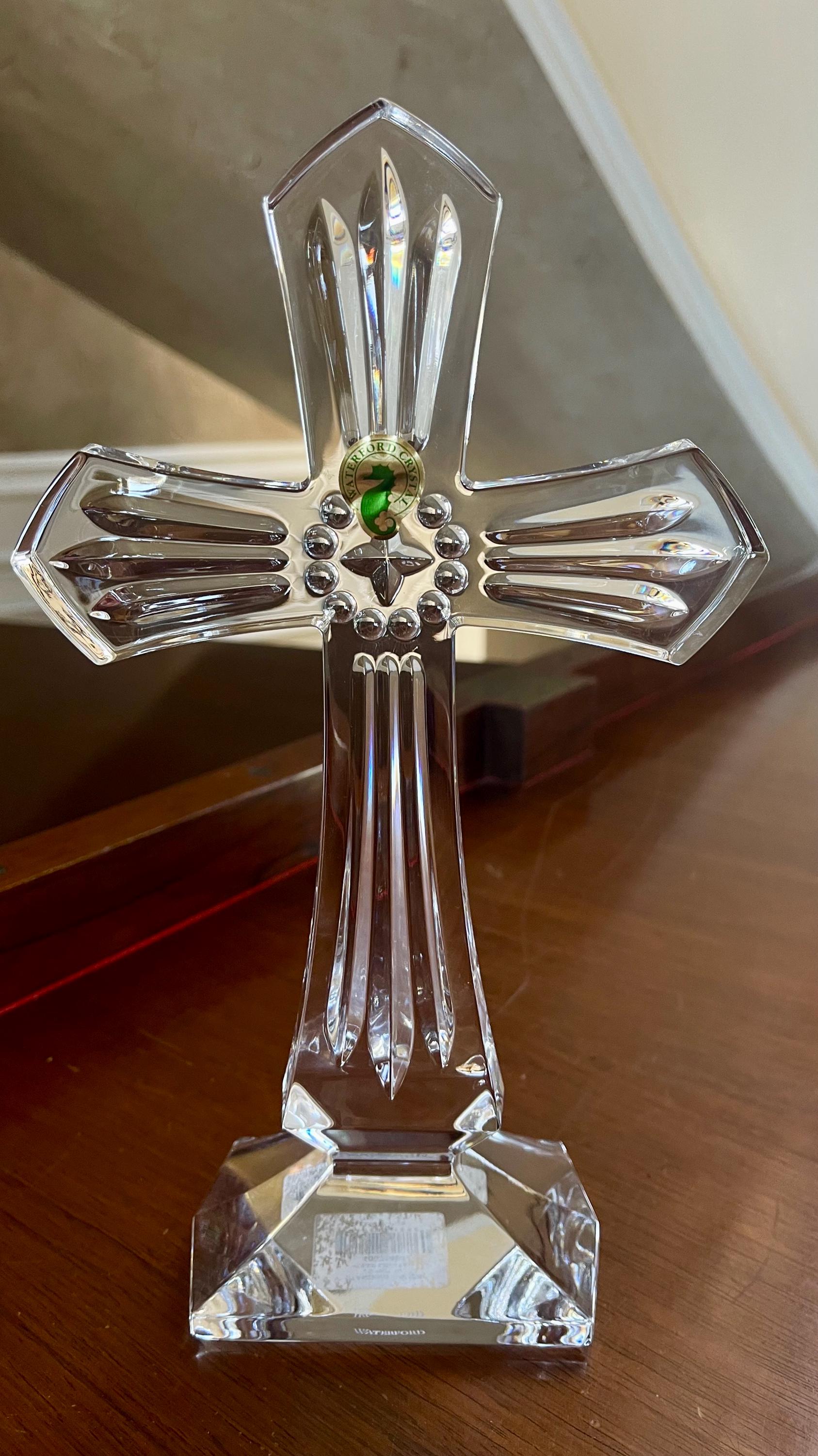 Water Ford Crystal 十字架 Waterford Crystal Heritage 10” Standing Cross; Waterford Crucifix