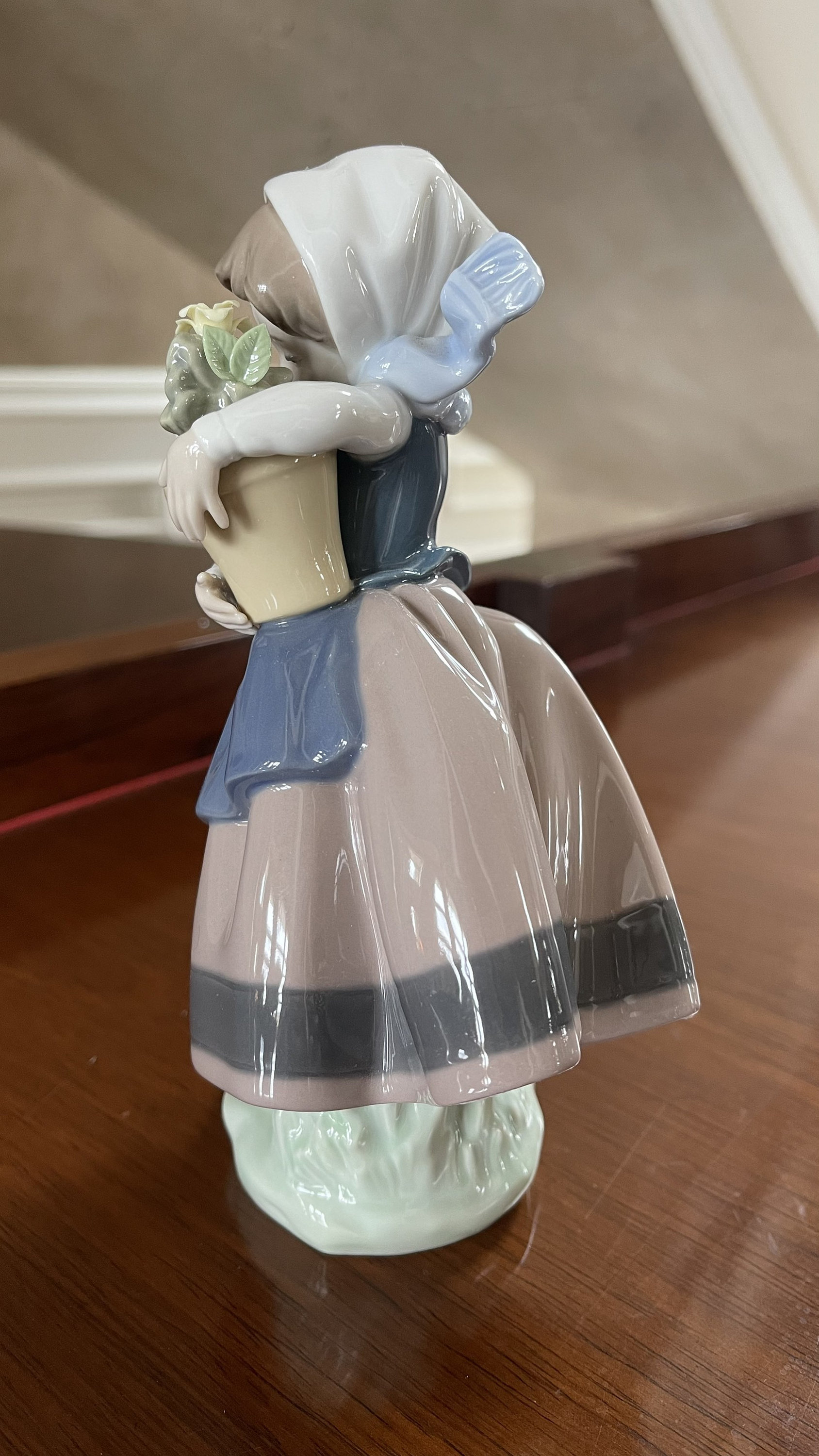 Lladro Spring is Here #5223 Porcelain Figurine - Etsy