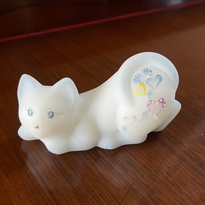 Fenton Satin Glass Hearts Crouching Kitten Figurine Paperweight; Vintage Fenton Hand Painted Glass Cat; Fenton Art Glass