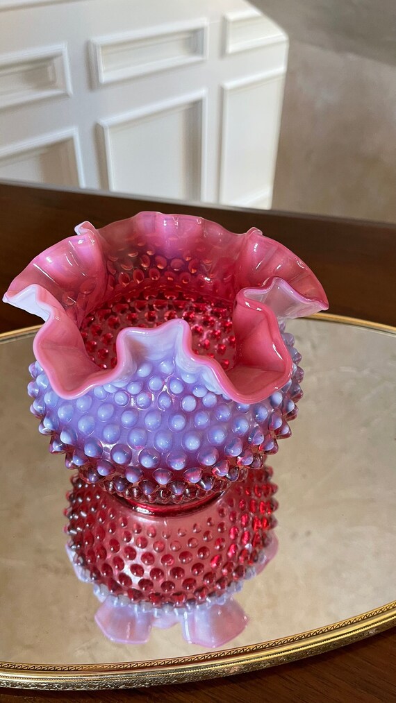 花瓶・フラワースタンド FENTON CRANBERRY OPALE SCENT HOBNAIL Vintage Fenton Opalescent Cranberry Rose Bowl; Vintage Cranberry