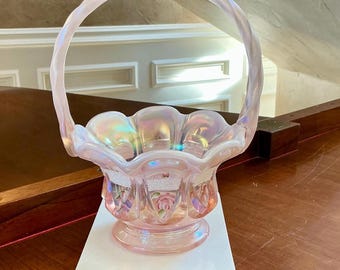 フェントン ピンクキャベッジローズバスケット：エボニークレスト
