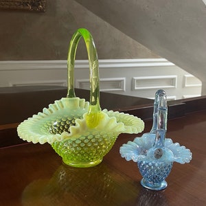 フェントン　Fenton 花瓶　ハニーサックル　ドット　レア il_1080xN.1952918143_lnr1.jpg