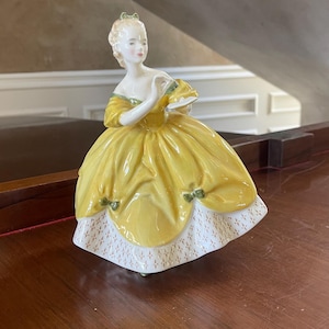 Last Waltz Figurine - Etsy
