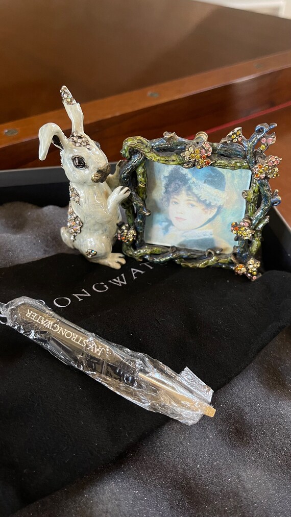 JAY STRONGWATER エナメルフィギュリンウサギ