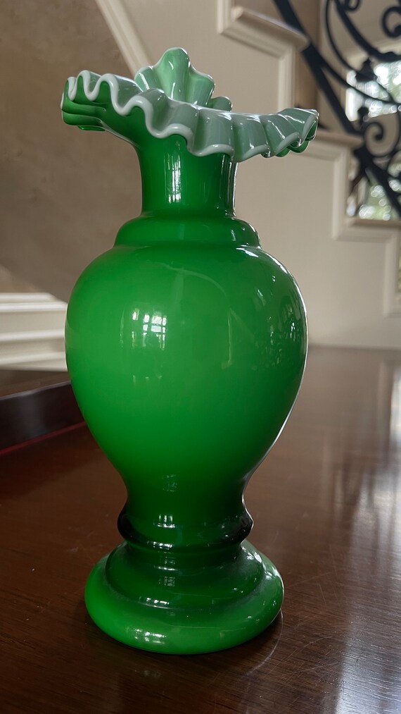 Rare Fenton Glass Green Overlay Ruffled Edge Vase; Antique Fenton