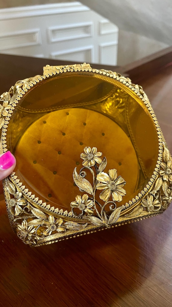 マトソン真鍮フィリグリーハナミズキアンバーベベルガラスジュエリー