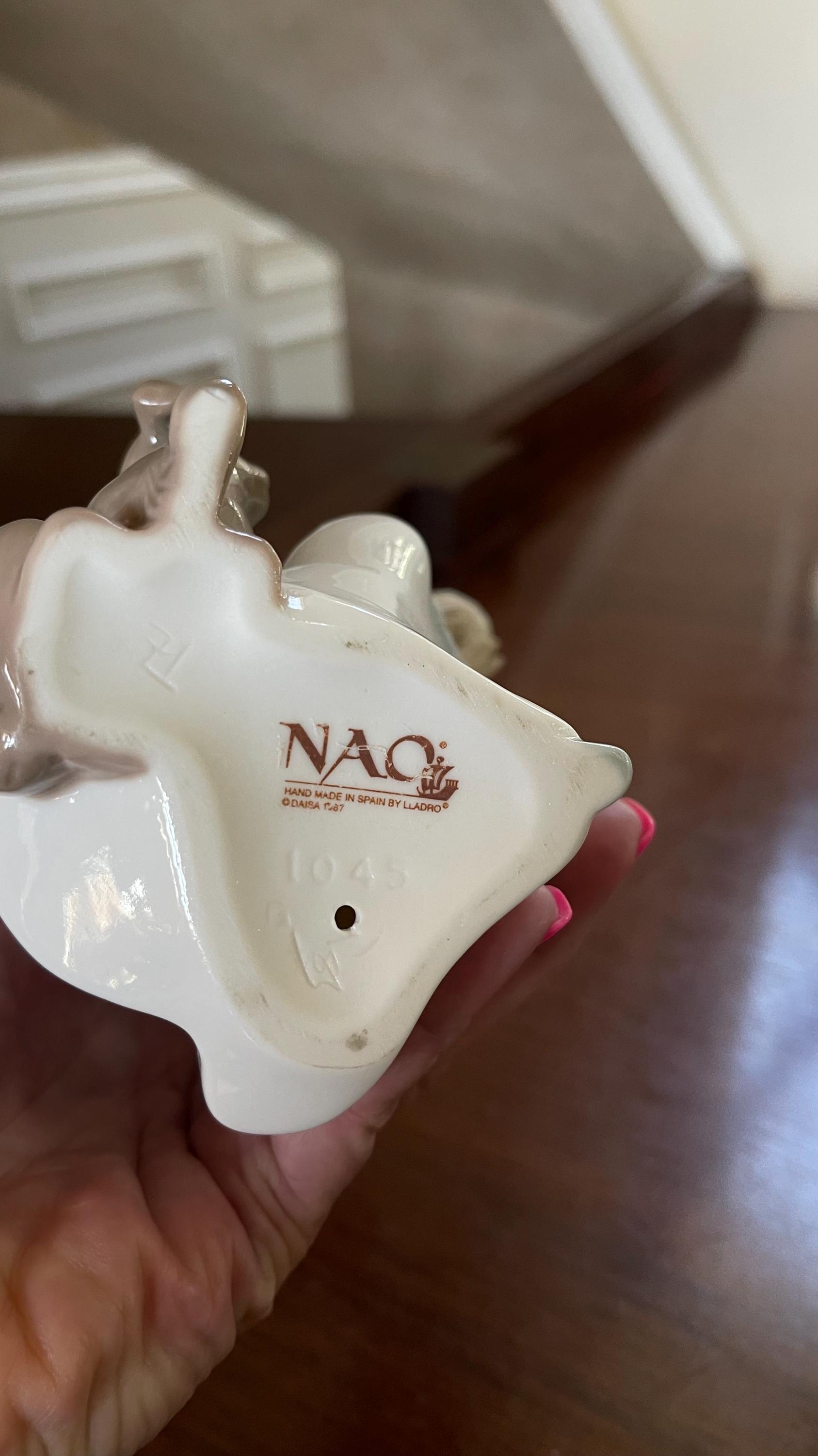 NAO「子犬の誕生日」リヤドロ磁器フィギュア スペイン製 #1045 - Etsy 日本