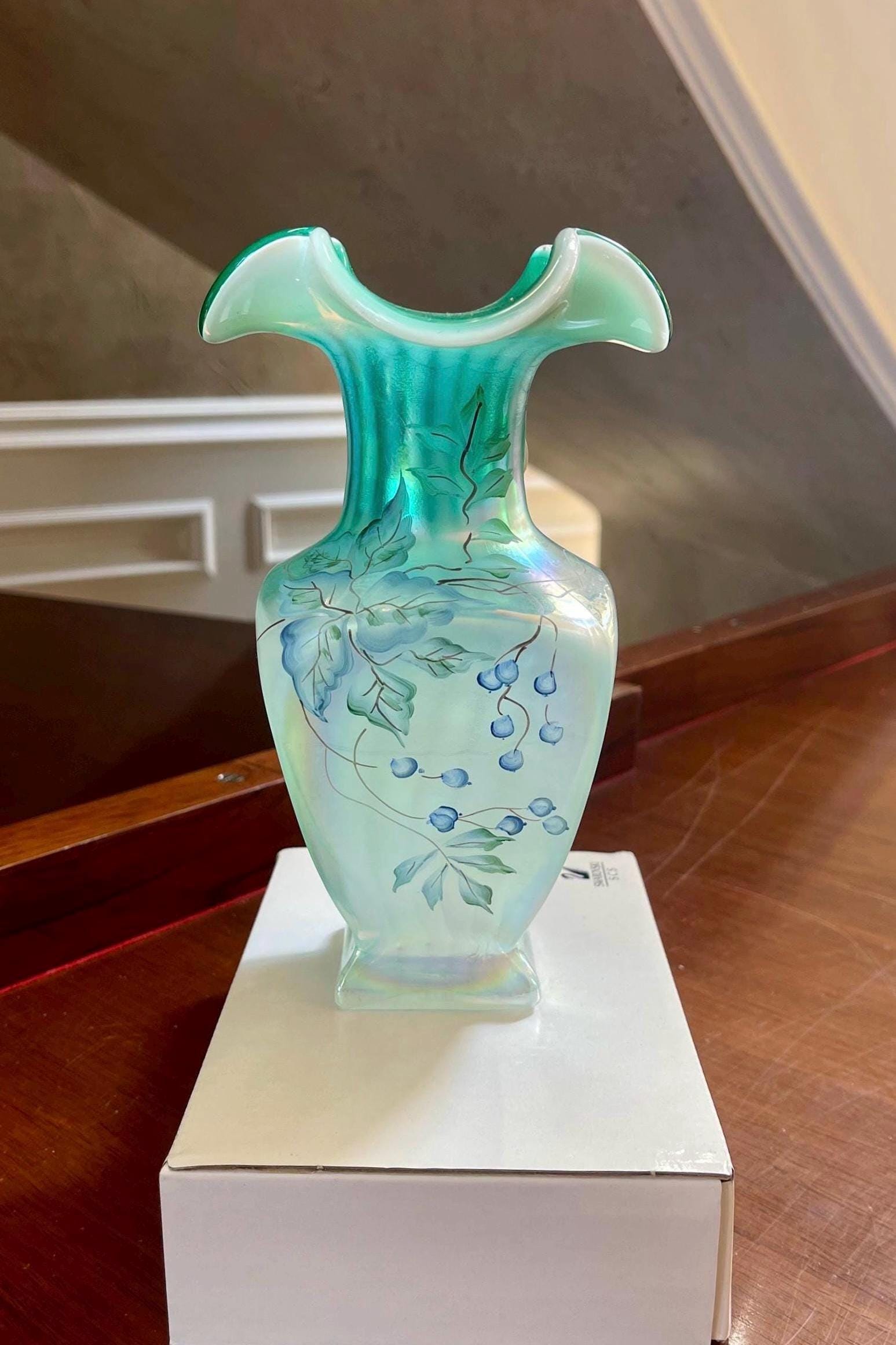 Fenton vase - Etsy 日本