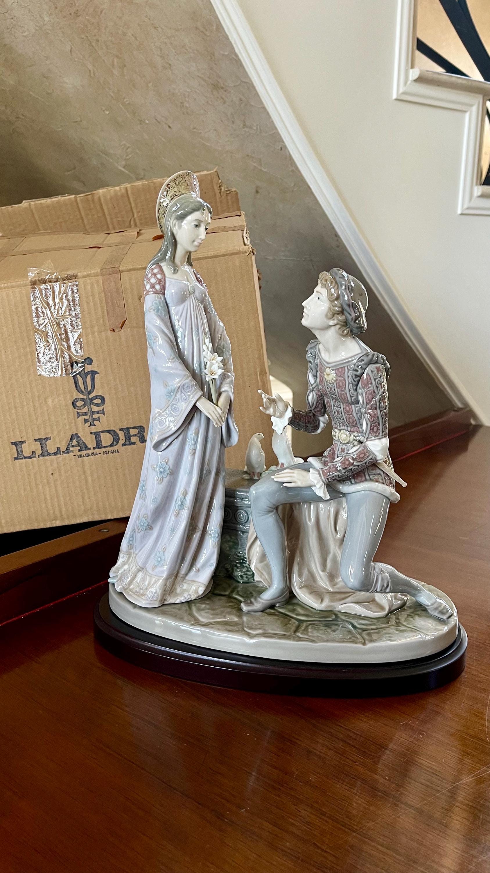 Lladro Lancelot & Guinevere 1434 “vows” Mint Condition in Original