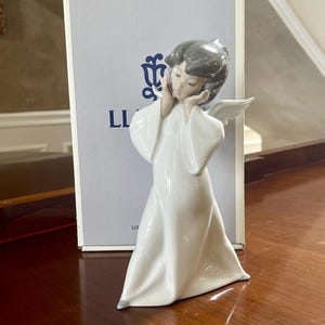 Lladro “Mime Angel” 4959 Porcelain Figurine Mint Condition In Original Box